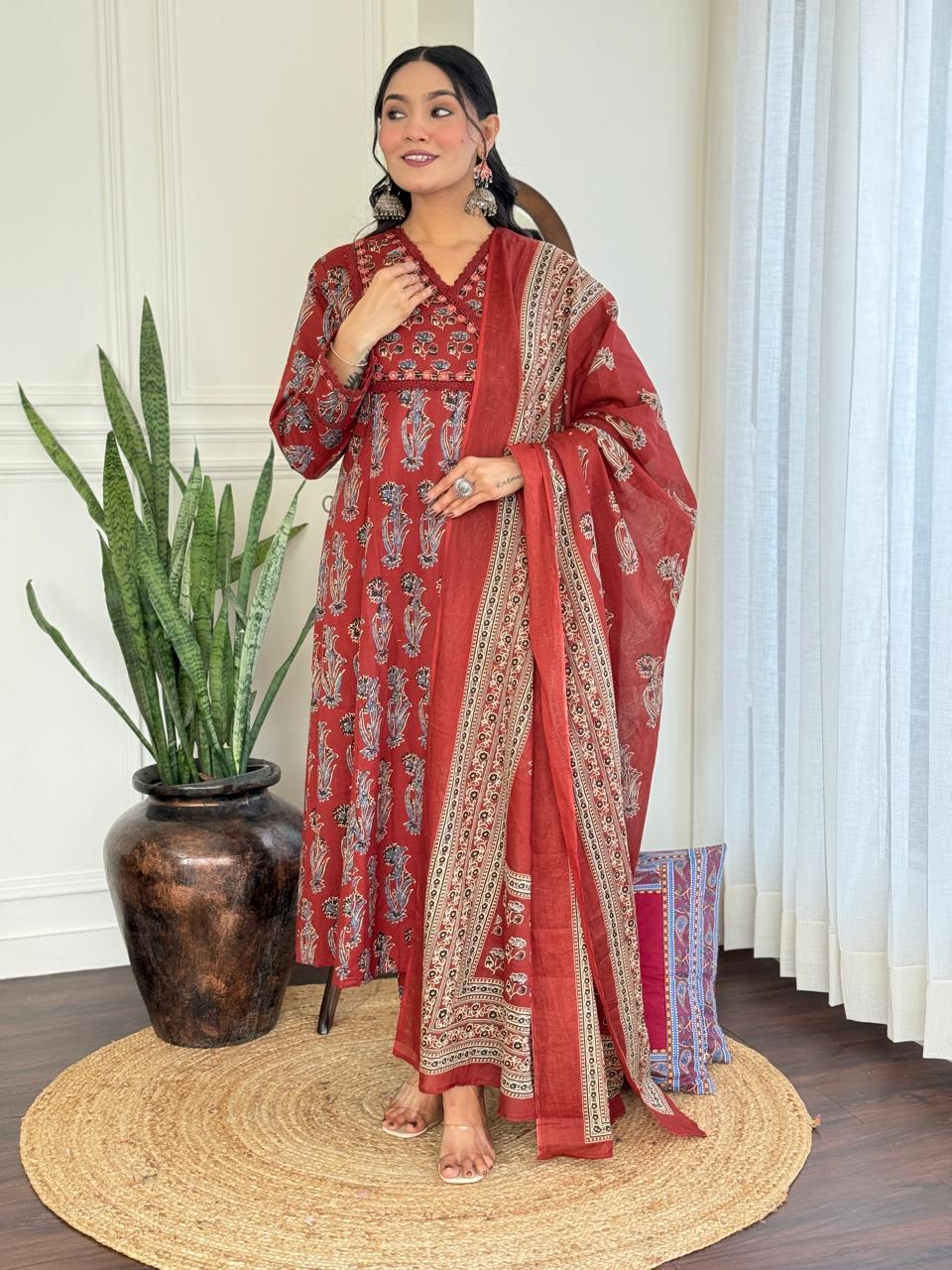Gunjan A-Line Boota Cotton Set- Maroon