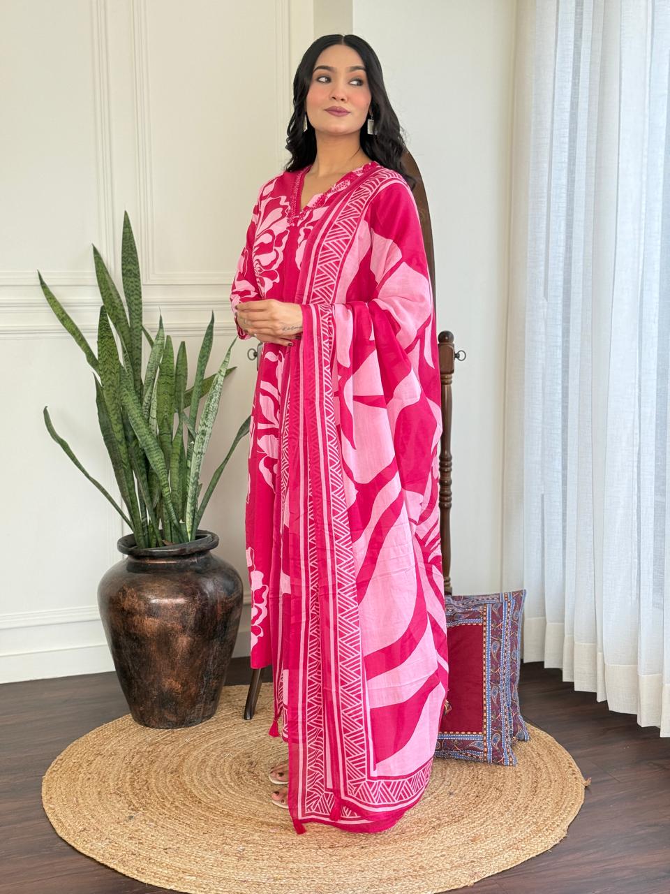Ruhi Boota Cotton Set- pink