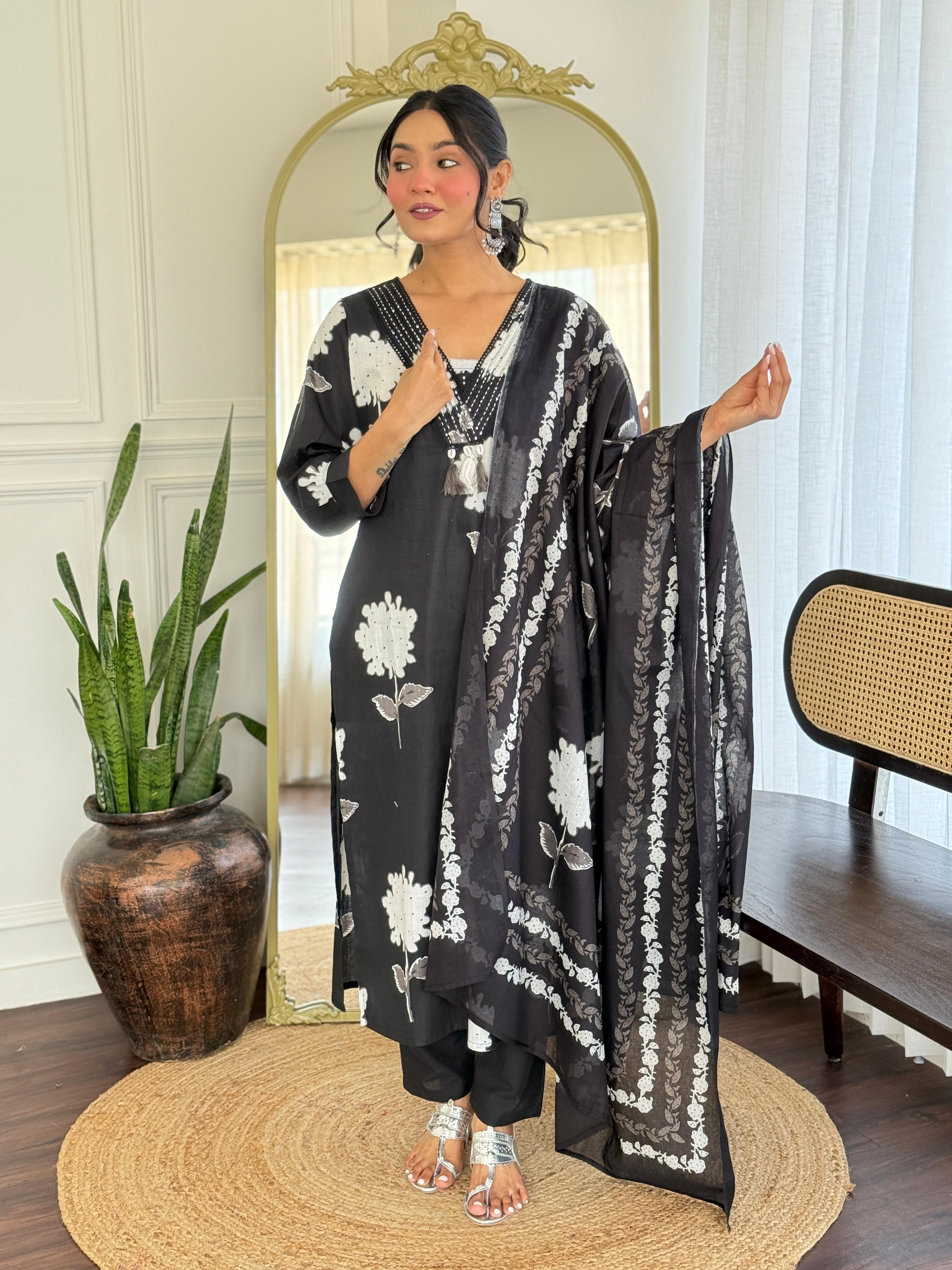 Rose Floral Printed Cotton Suit Set- black