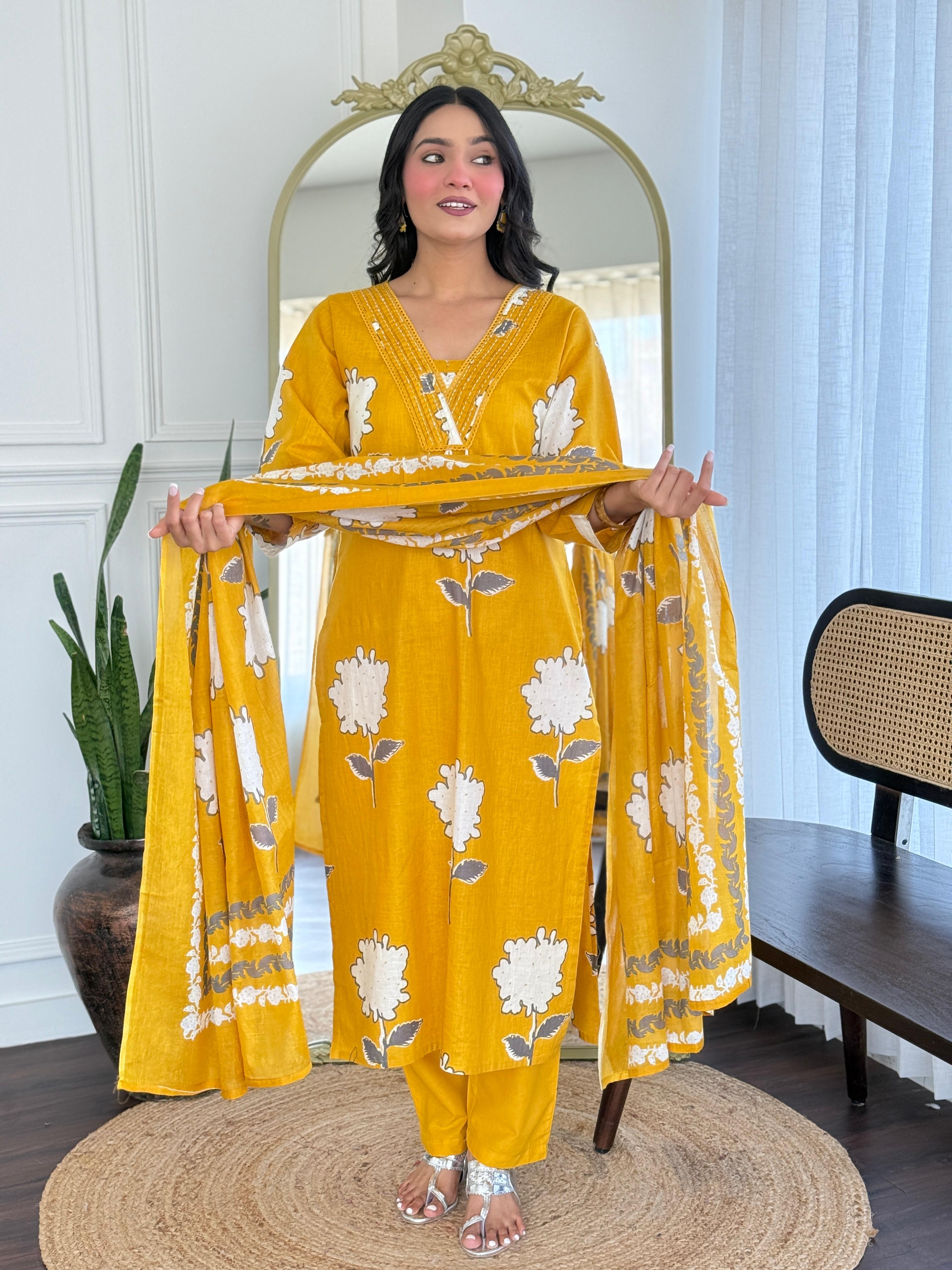 Rose Floral Printed Cotton Suit Set - yellow